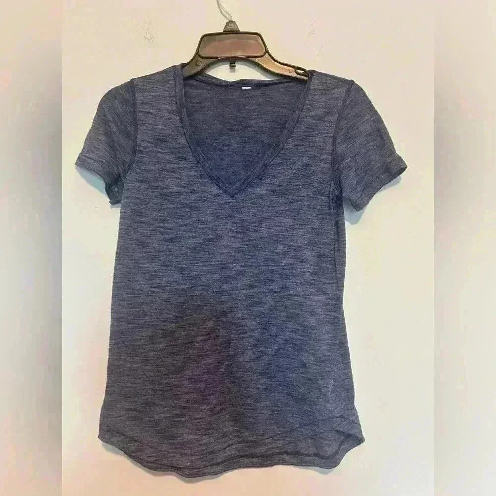 Lululemon Swiftly Tech Tank Top Shirt Racer Back Purple Size 4 Athleisure